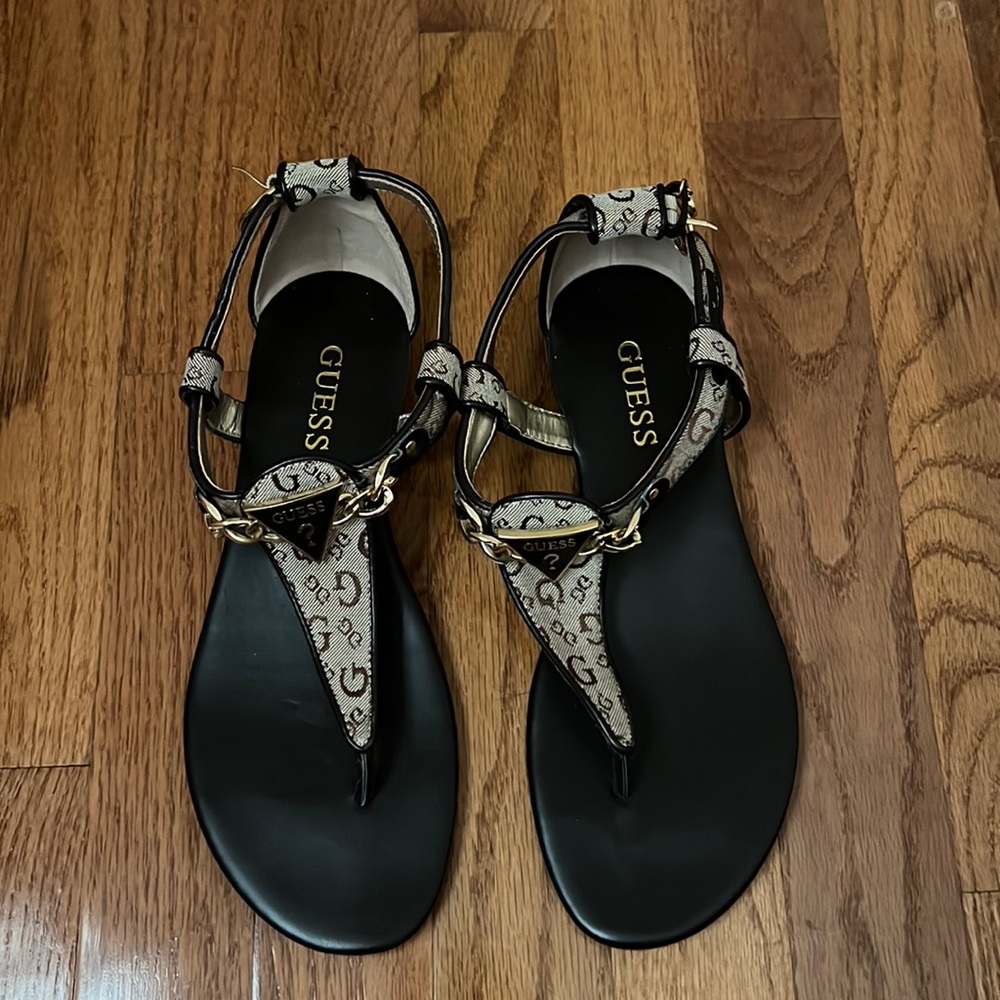 Guess Sandals